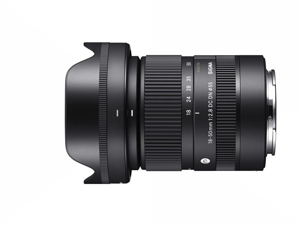 Objectif-hybride-Sigma-18-50mm-f-2-8-DC-DN-Contemporary-pour-Sony-E Sigma 18-50mm f/2.8 DC DN Contemporary Hybrid-Objektiv für Sony E – Bild 1